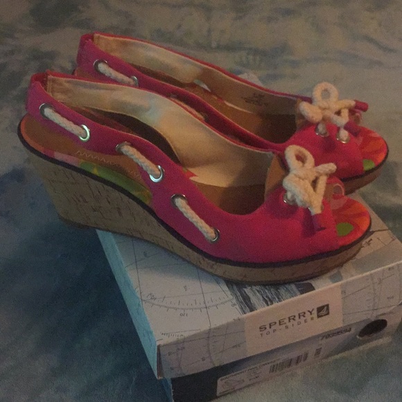 Sperry pink wedges, size 9.5 - Picture 2 of 5